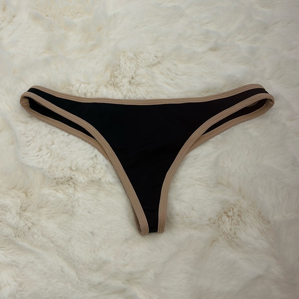 L Space Itsy Cut Black/Tan Bikini Bottom